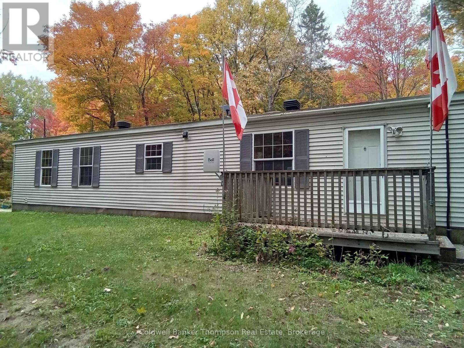 10 WOODEN BRIDGE ROAD, Perry, Ontario