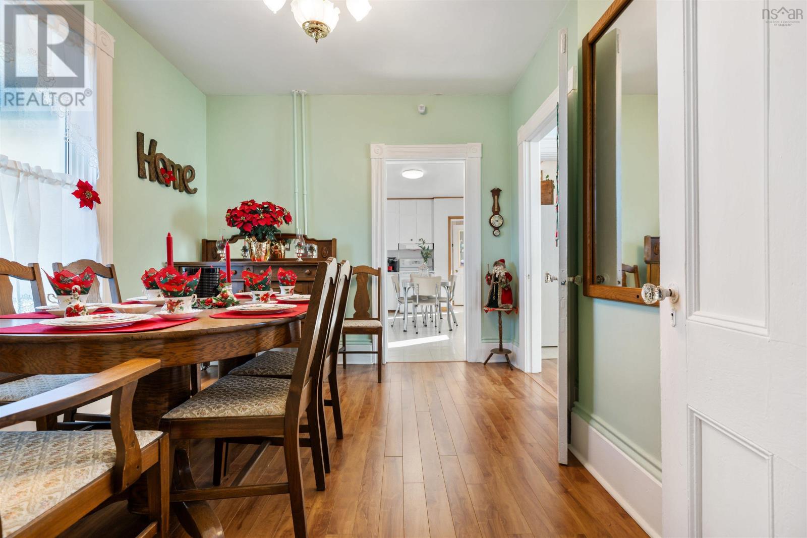144 Main Street, Springhill, Nova Scotia  B0M 1X0 - Photo 15 - 202626567