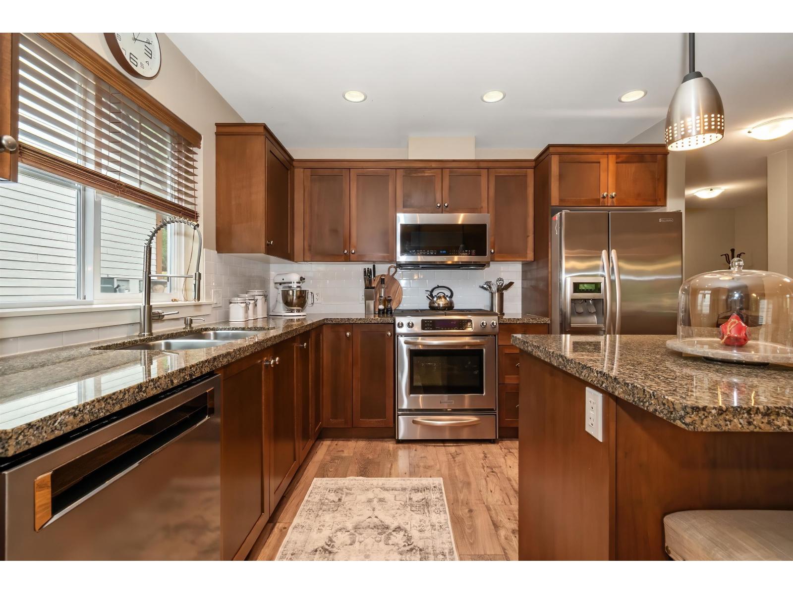 1800 PAINTED WILLOW ROAD|Cultus Lake South