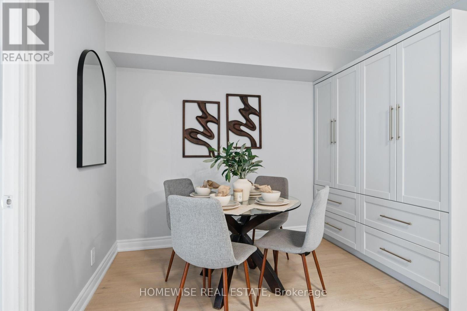 1001 - 225 Wellesley Street E, Toronto, Ontario  M4X 1X8 - Photo 6 - C14112610
