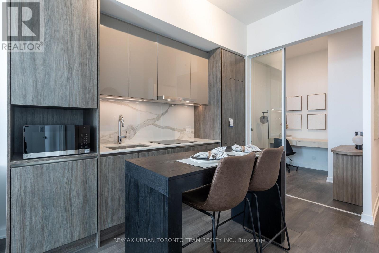 Ph09 - 180 Front Street E, Toronto, Ontario  M5A 0K9 - Photo 4 - C14112794