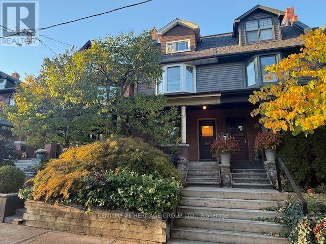 16 Sparkhall Avenue, Toronto (North Riverdale), Ontario  M4K 1G5 - Photo 2 - E14112630