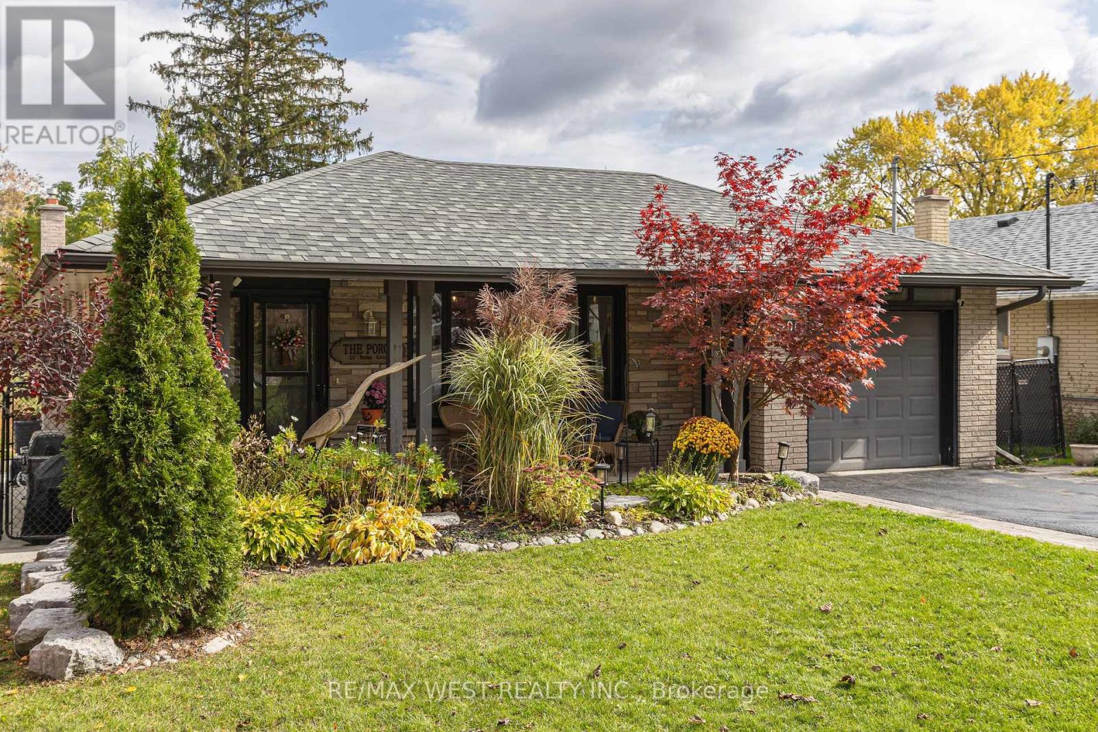 201 BIGELOW STREET, Scugog, Ontario