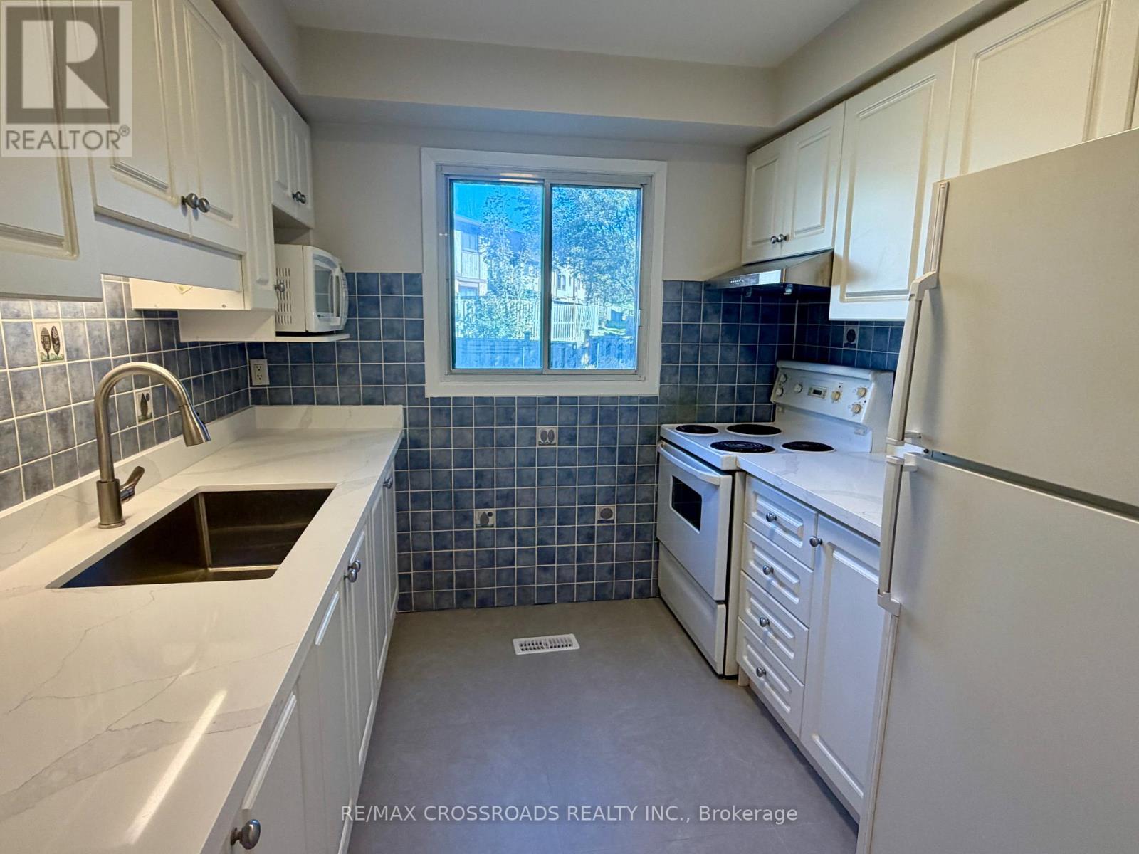 33 - 24 Fundy Bay Boulevard, Toronto, Ontario  M1W 3A4 - Photo 4 - E14112708