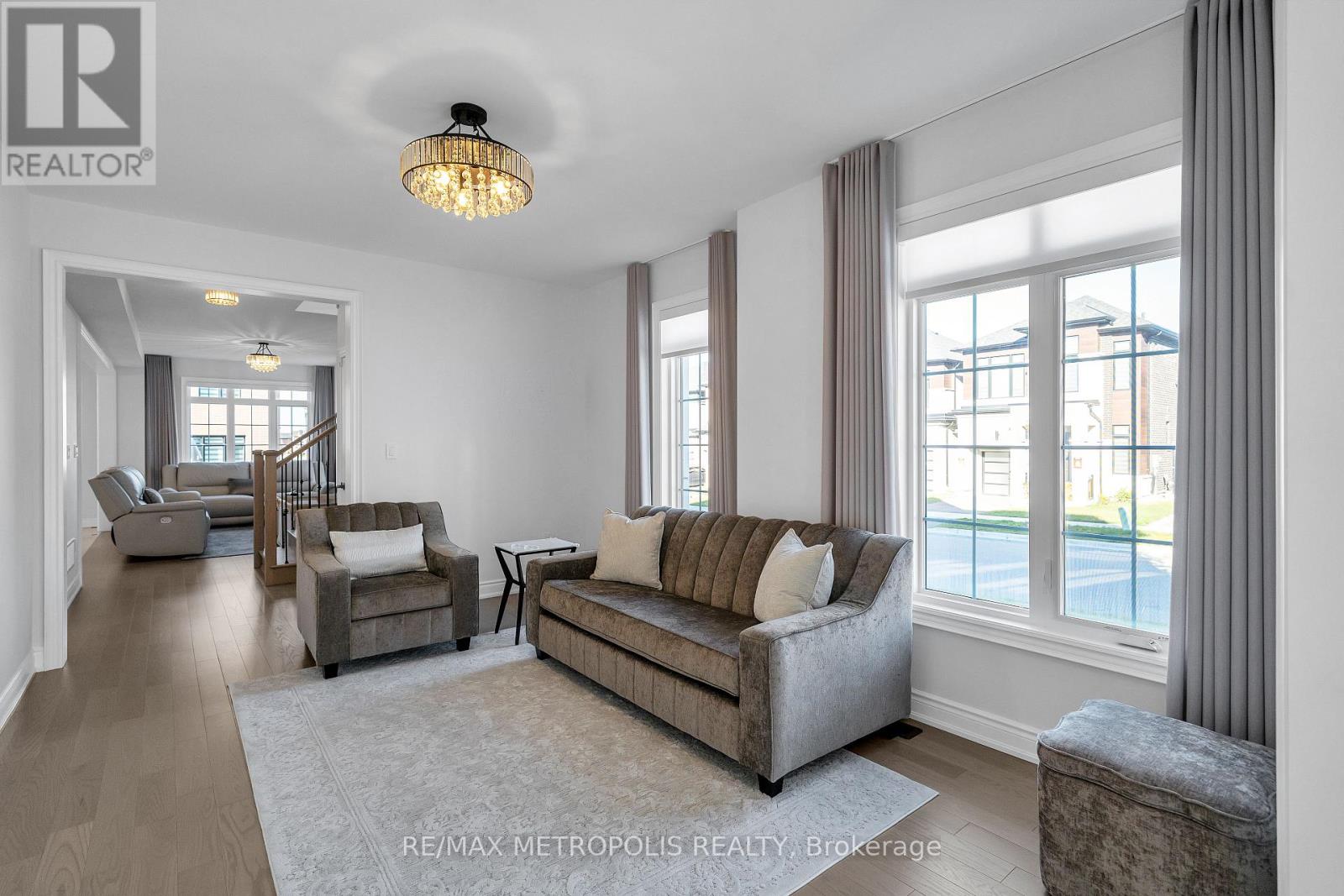 1864 Lotus Blossom Road, Pickering, Ontario  L1Y 0B6 - Photo 5 - E14112712