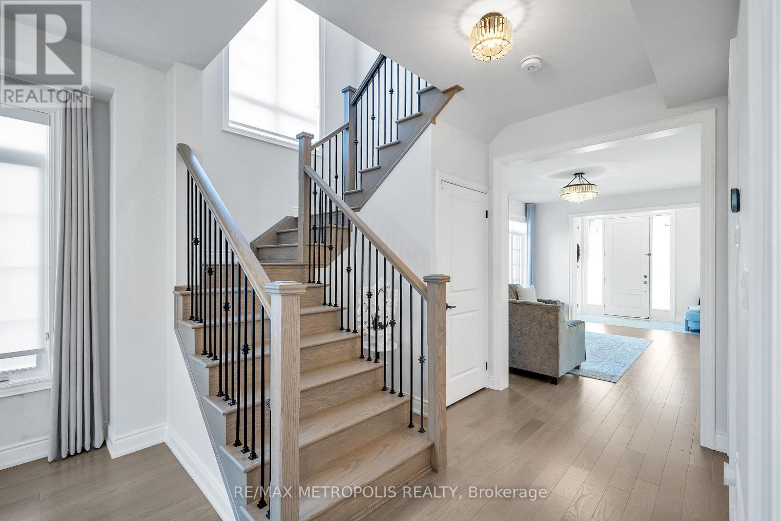 1864 Lotus Blossom Road, Pickering, Ontario  L1Y 0B6 - Photo 7 - E14112712