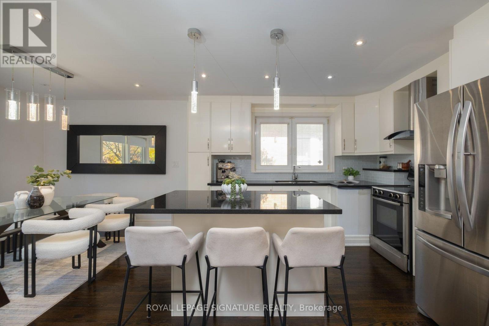 47 Tedford Drive, Toronto, Ontario  M1R 1M2 - Photo 4 - E14112738