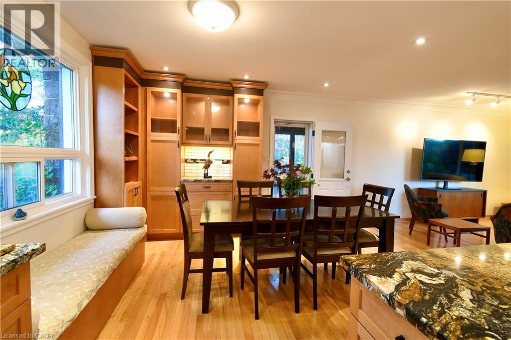 855 Governors Road, Dundas, Ontario  L9H 5E3 - Photo 17 - 40873591