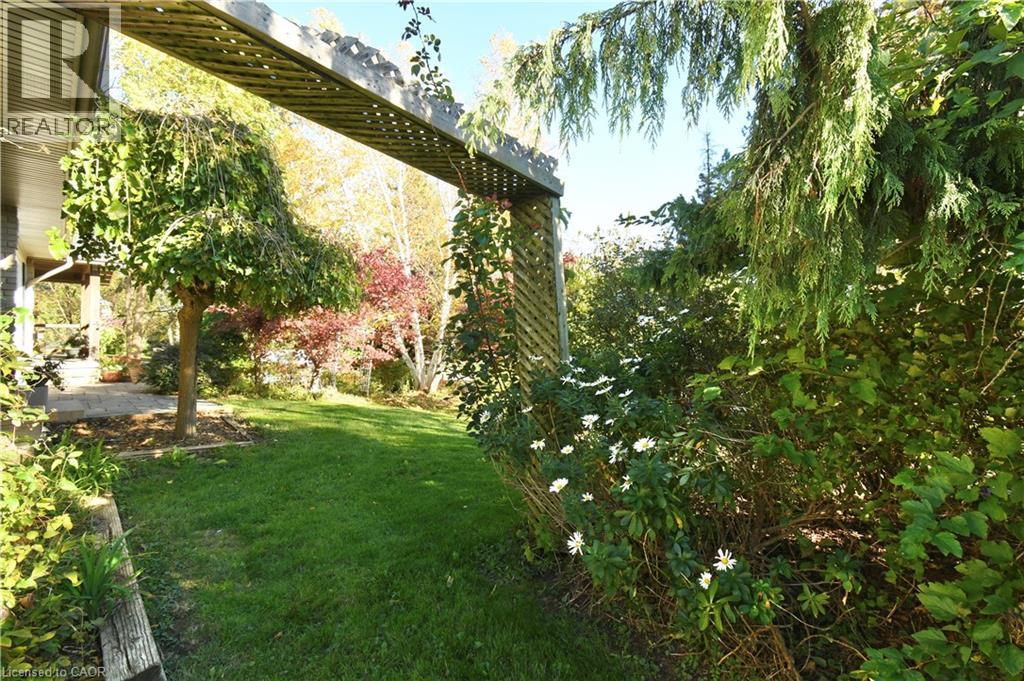 855 Governors Road, Dundas, Ontario  L9H 5E3 - Photo 40 - 40873591