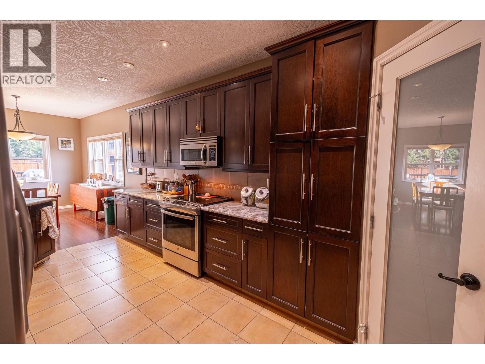 1448 Hemlock Street, Golden, British Columbia  V0A 1H6 - Photo 12 - 10404079