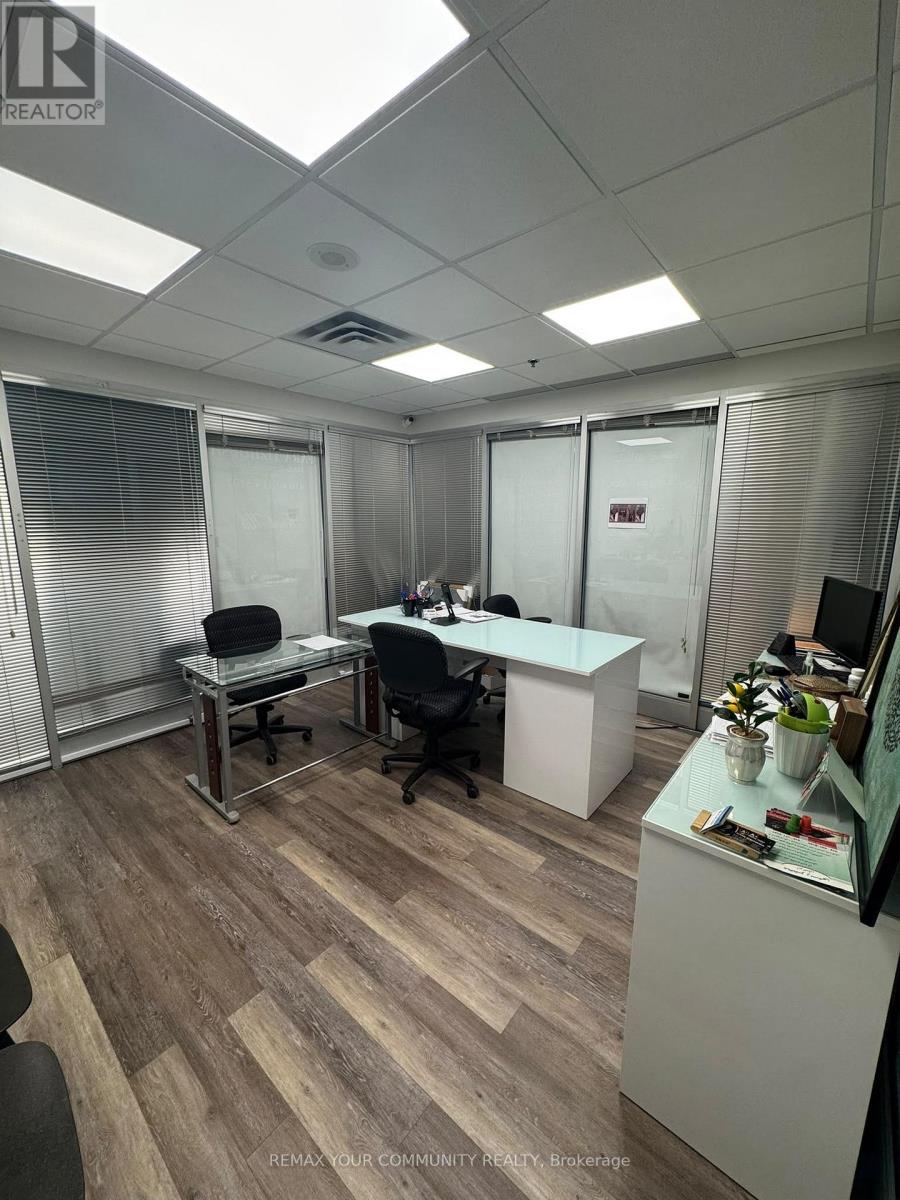 33b - 7378 Yonge Street, Vaughan (Crestwood-Springfarm-Yorkhill), Ontario  L4J 8J1 - Photo 18 - N14112644