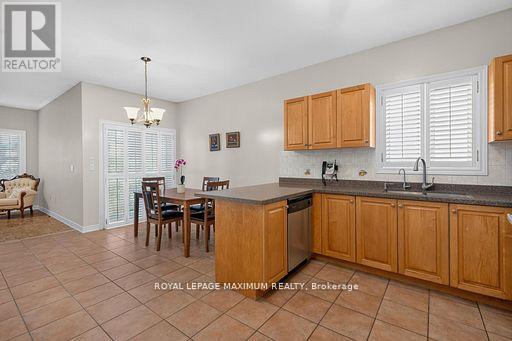 62 Diploma Avenue, Vaughan, Ontario  L4H 3A7 - Photo 10 - N14112668