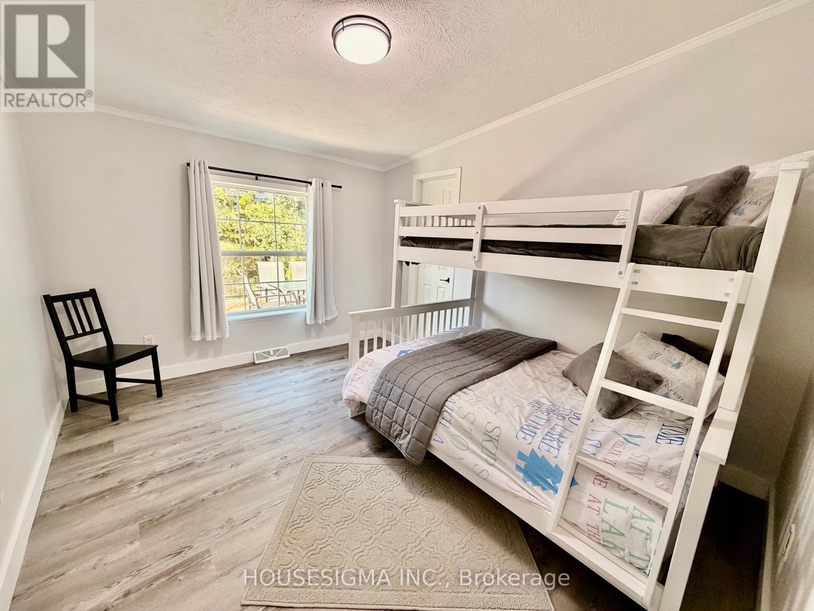 8168 Laidlaw Avenue, Ramara, Ontario L0K 2B0 - Photo 10 - S14112684