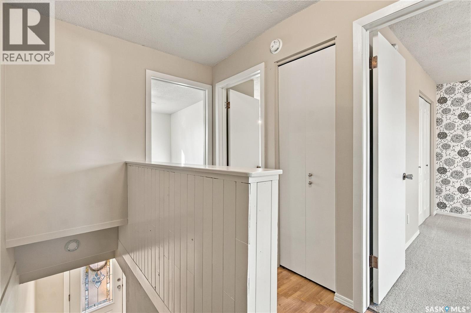 102 Oakview Drive, Regina, Saskatchewan  S4R 0E4 - Photo 17 - SK051860