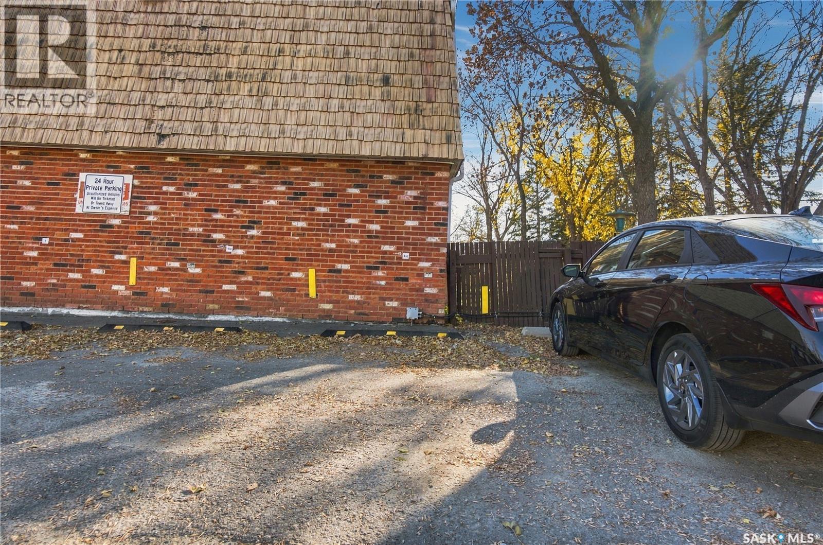 102 Oakview Drive, Regina, Saskatchewan  S4R 0E4 - Photo 33 - SK051860