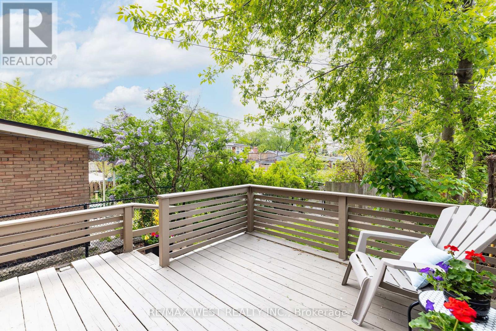 151 Humberside Avenue, Toronto, Ontario  M6P 1K3 - Photo 10 - W14112602