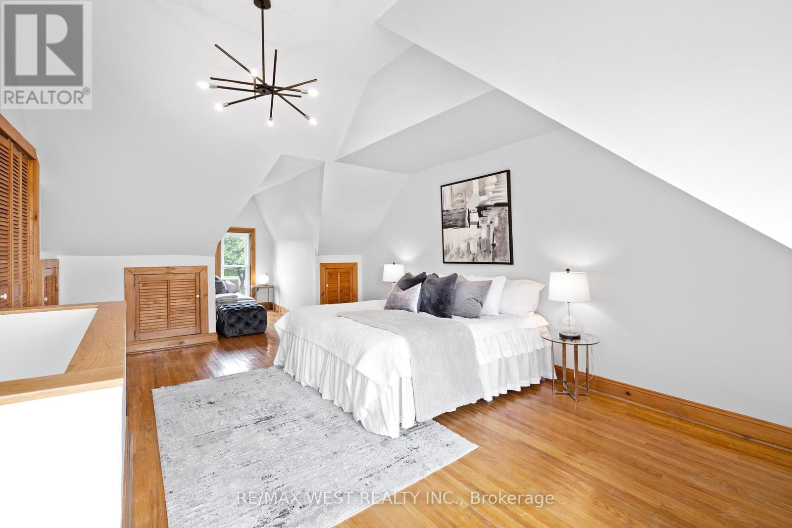 151 Humberside Avenue, Toronto, Ontario  M6P 1K3 - Photo 16 - W14112602