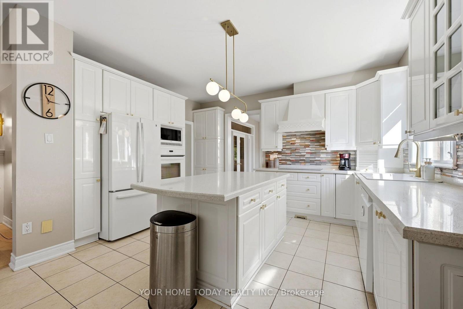 127 Miller Drive, Halton Hills, Ontario  L7G 5Y1 - Photo 15 - W14112674