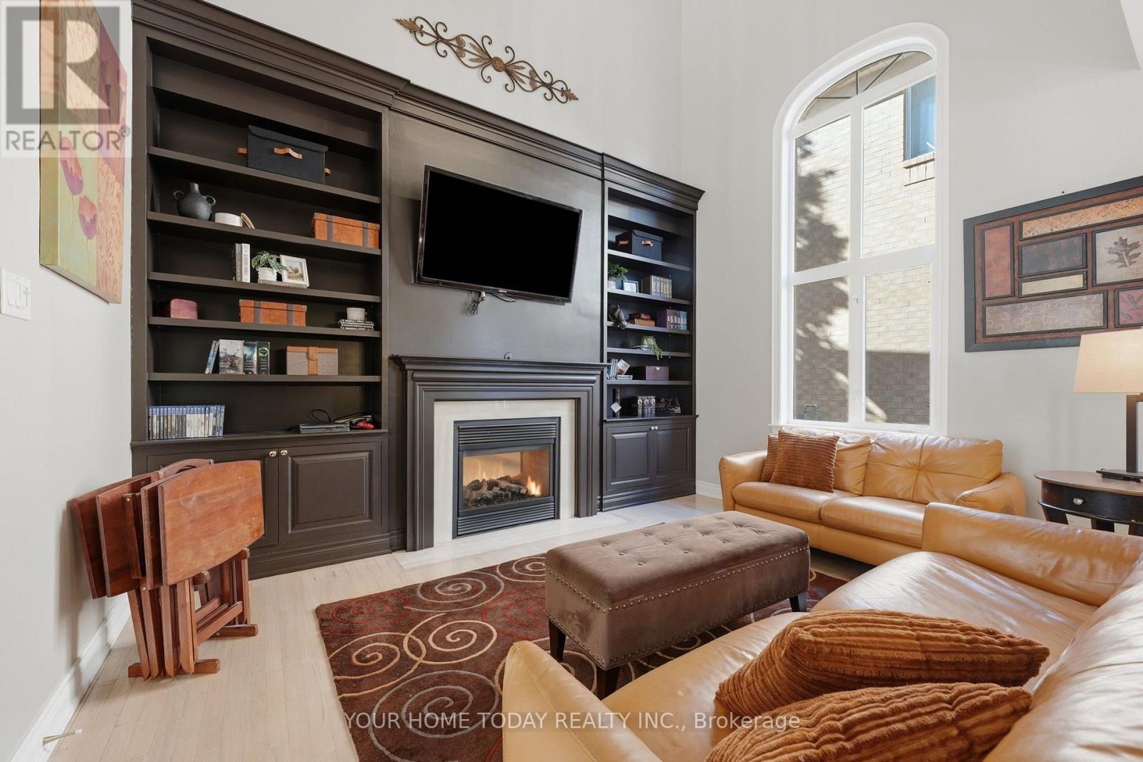 127 Miller Drive, Halton Hills, Ontario  L7G 5Y1 - Photo 9 - W14112674