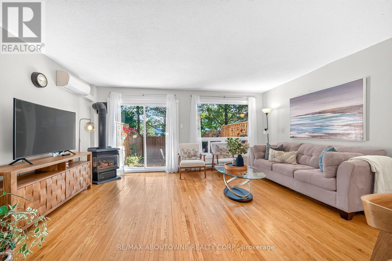 9 - 1517 Elm Road, Oakville, Ontario  L6H 1W3 - Photo 4 - W14112720