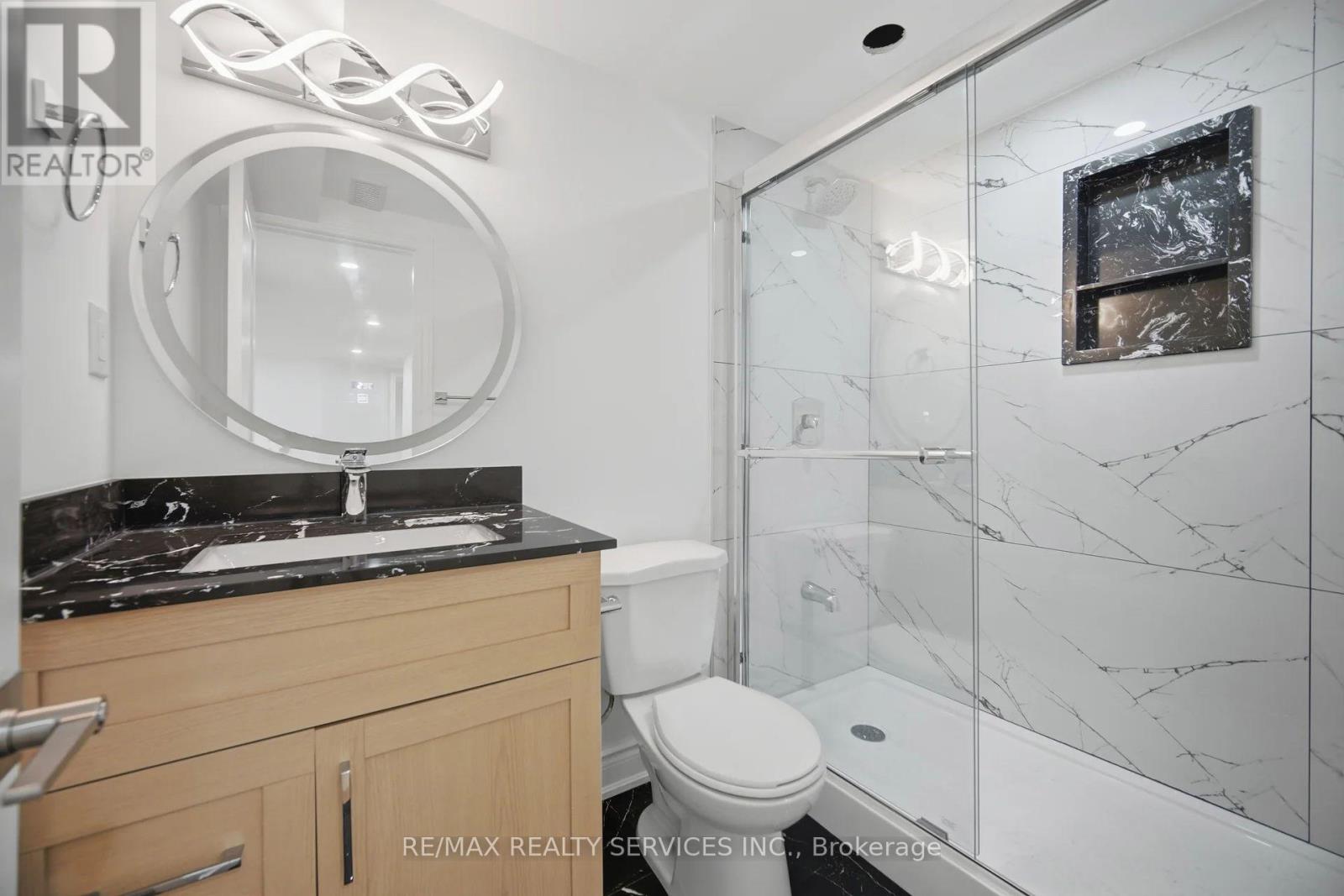 92 Corby Crescent, Brampton, Ontario  L6Y 1H1 - Photo 21 - W14112722