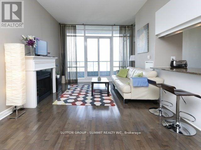 2807 - 33 Elm Drive, Mississauga, Ontario  L5B 4M2 - Photo 8 - W14112742