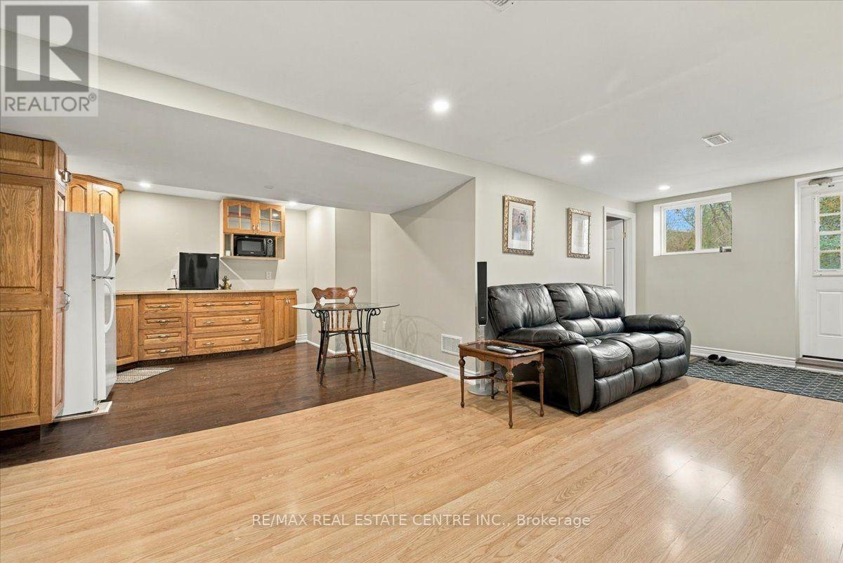 9032 32 Nd Side Road, Halton Hills, Ontario  L7J 2L8 - Photo 30 - W14112764