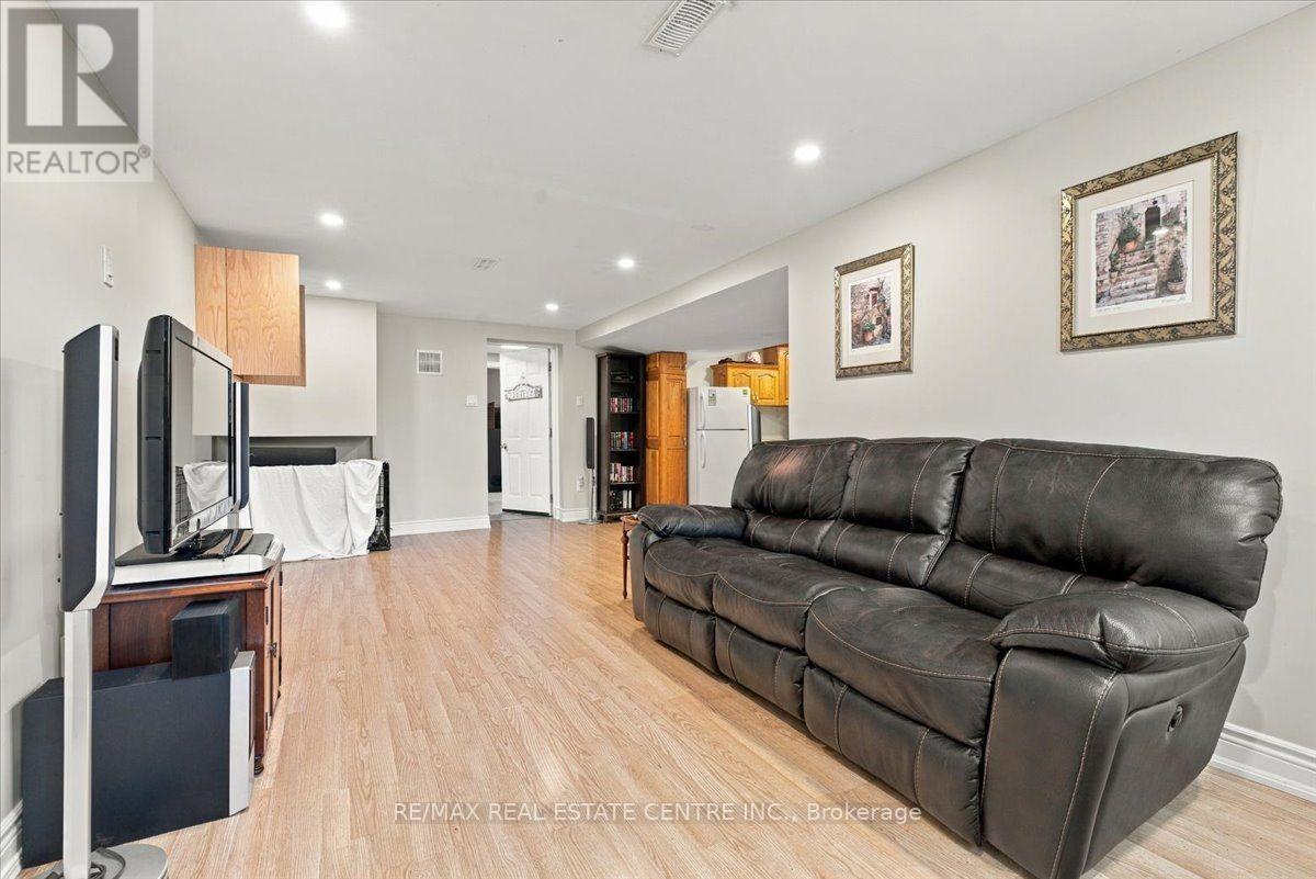 9032 32 Nd Side Road, Halton Hills, Ontario  L7J 2L8 - Photo 32 - W14112764