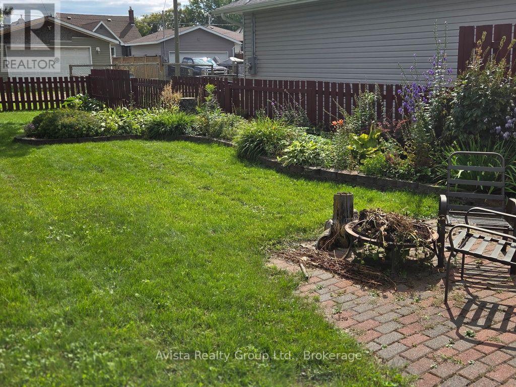 426 Christina Street E, Thunder Bay, Ontario  P7E 4P2 - Photo 34 - X14109248