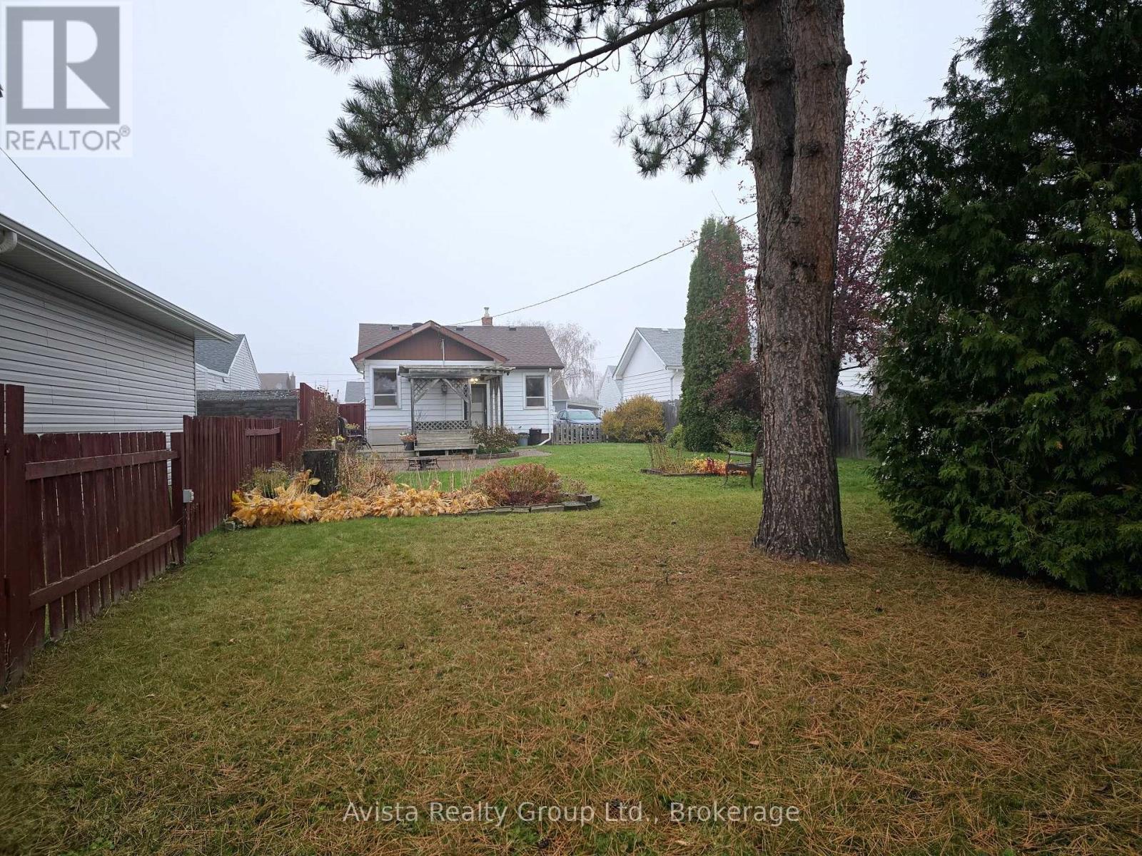 426 Christina Street E, Thunder Bay, Ontario  P7E 4P2 - Photo 38 - X14109248