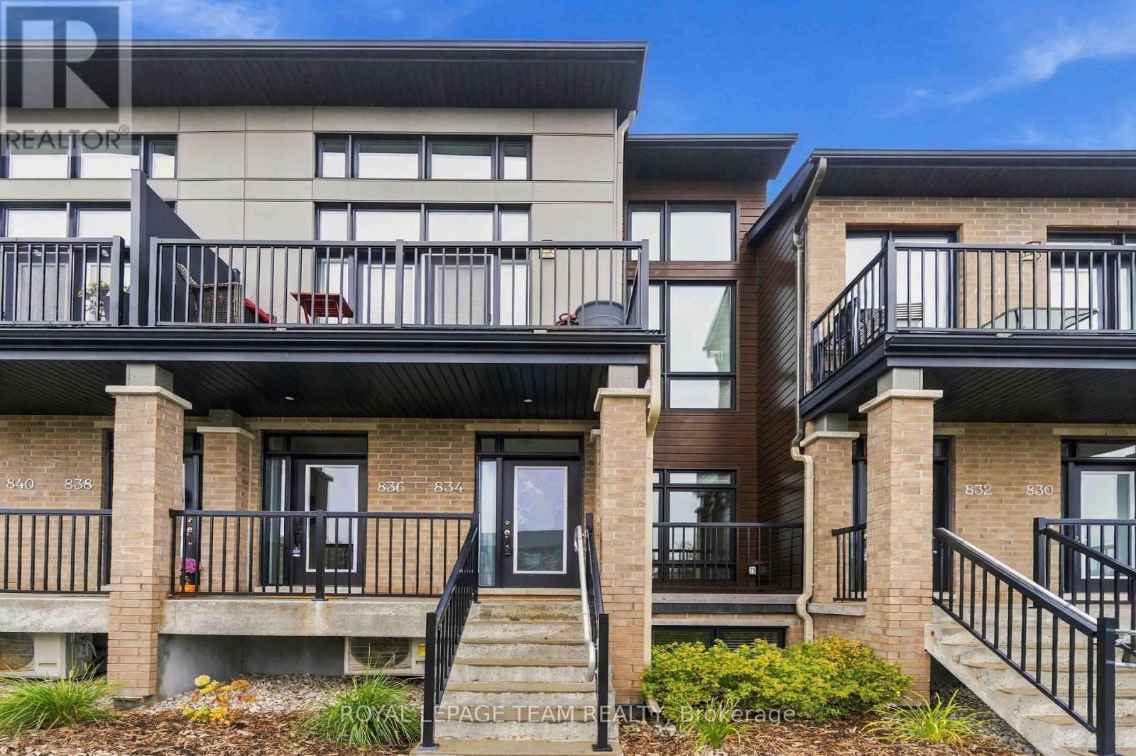 834 RALPH HENNESSY AVENUE, Ottawa, Ontario