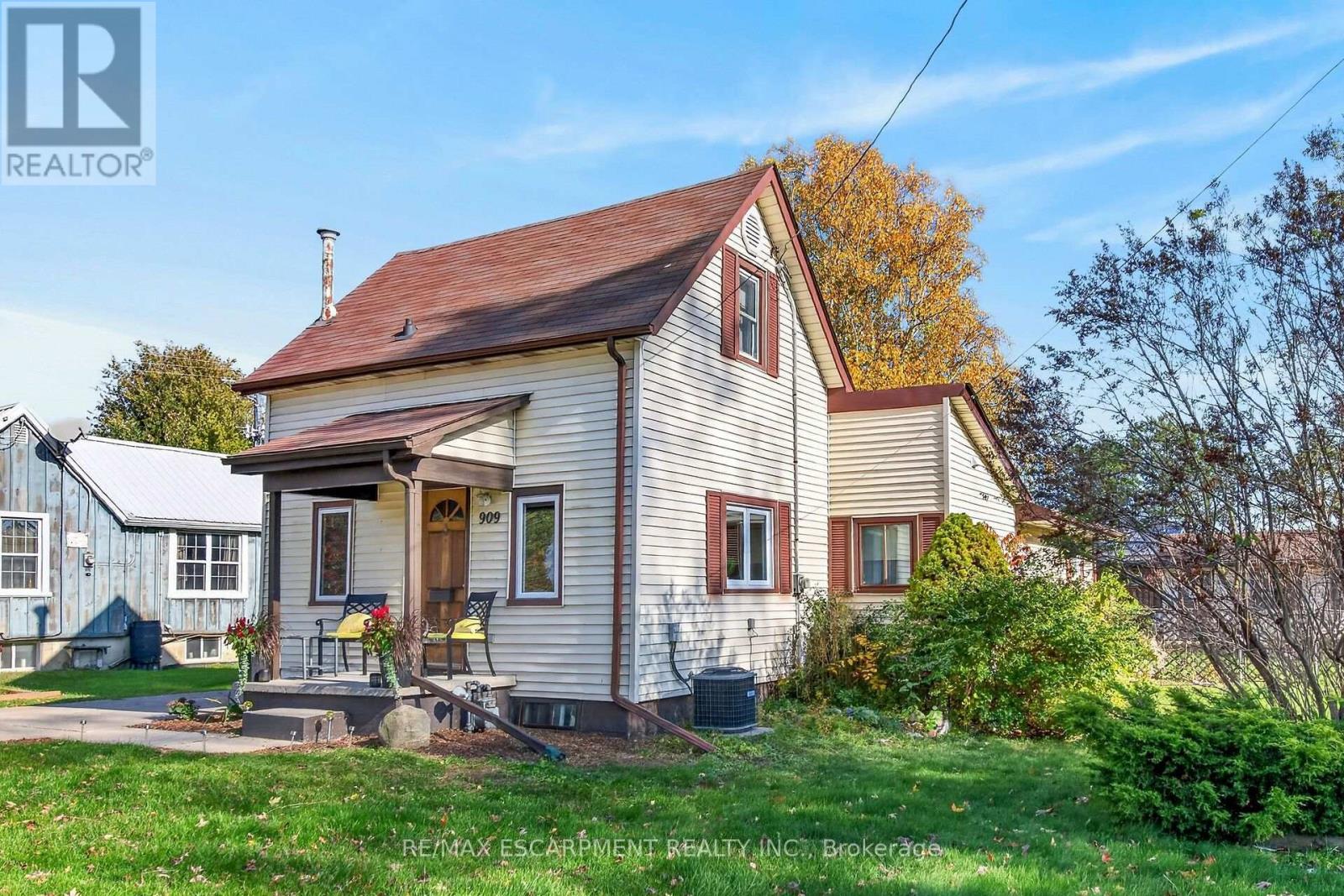 909 Tamarac Street, Haldimand, Ontario  N1A 2E5 - Photo 4 - X14112680
