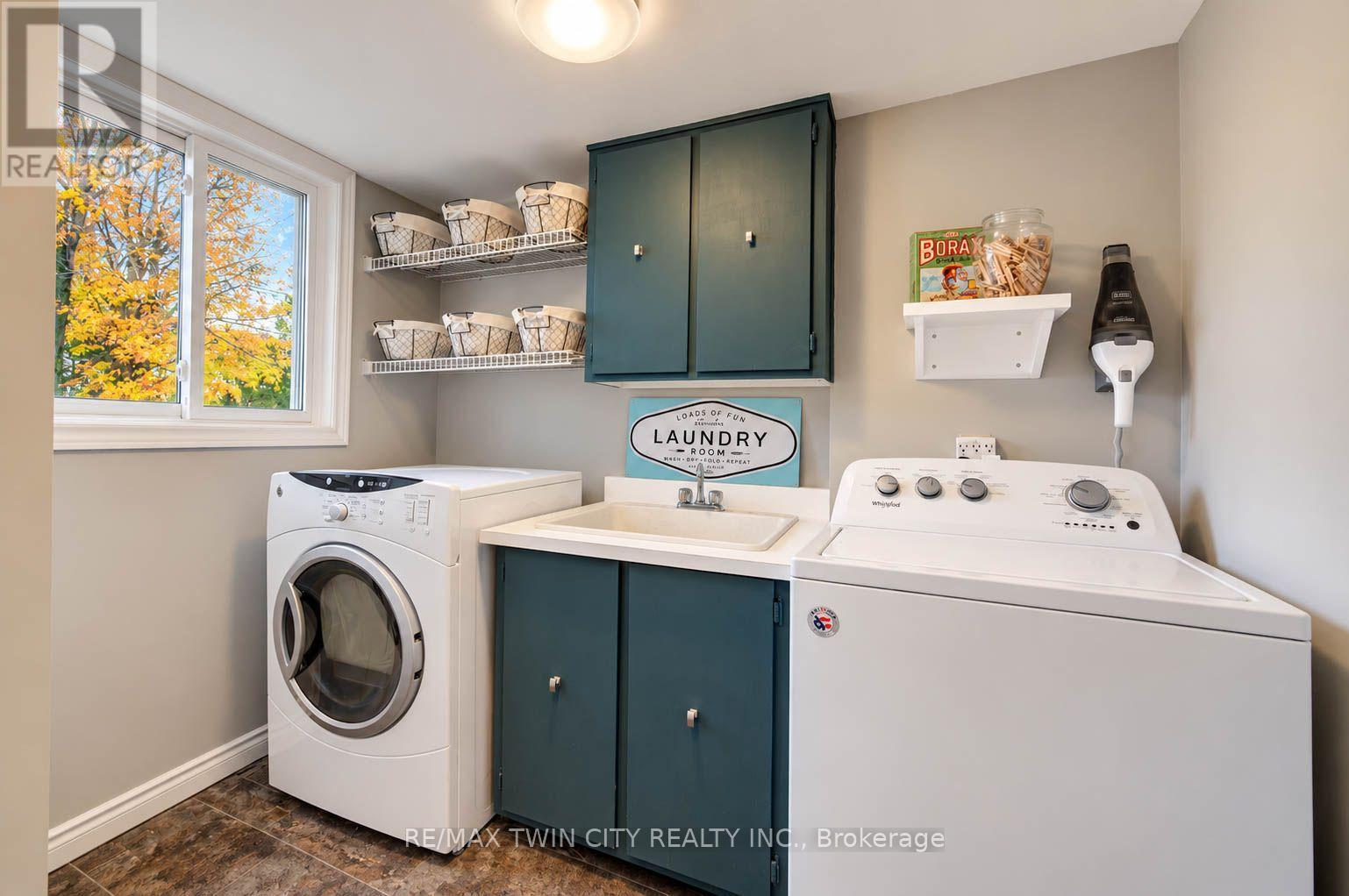 63 Winding Way, Kitchener, Ontario  N2N 1M4 - Photo 7 - X14112736
