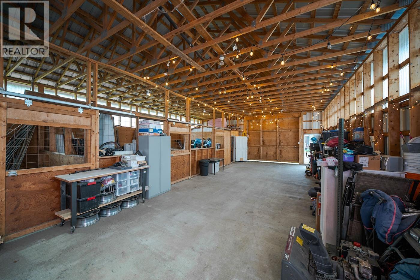2710 Muermann Road, Prince George, British Columbia  V2K 5W9 - Photo 29 - R3178051