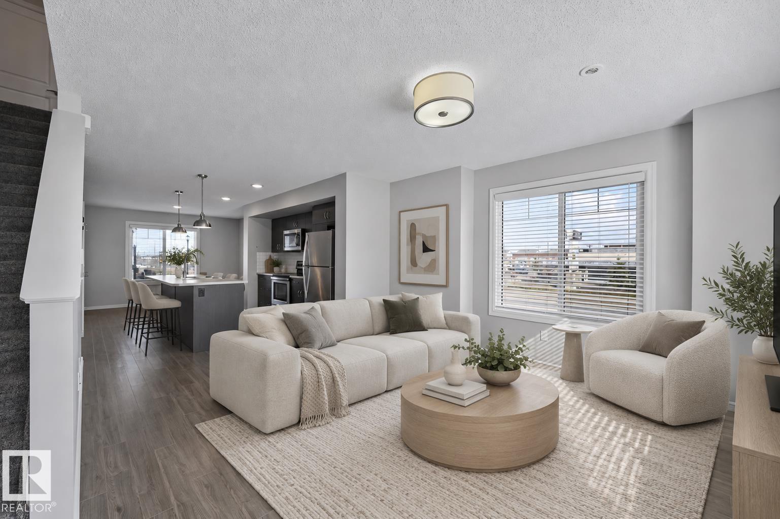 #34 2215 24 ST NW, Edmonton, Alberta