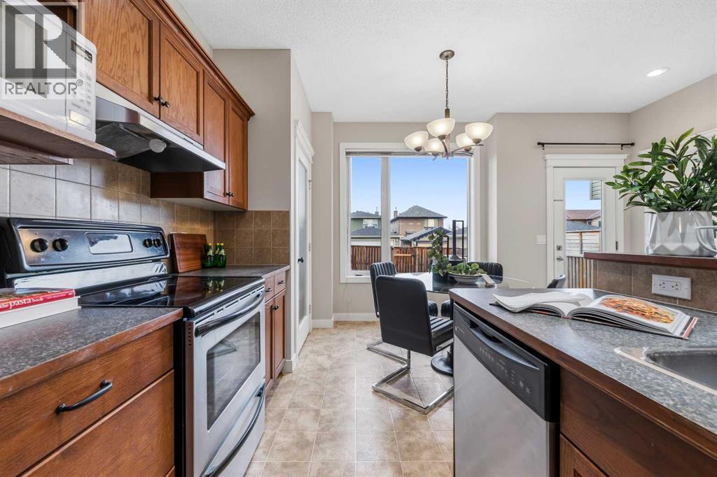 66 Evansford Circle NW, Calgary, Alberta  T3P 0B1 - Photo 12 - A2352883