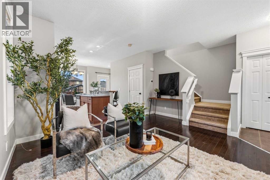 66 Evansford Circle NW, Calgary, Alberta  T3P 0B1 - Photo 9 - A2352883