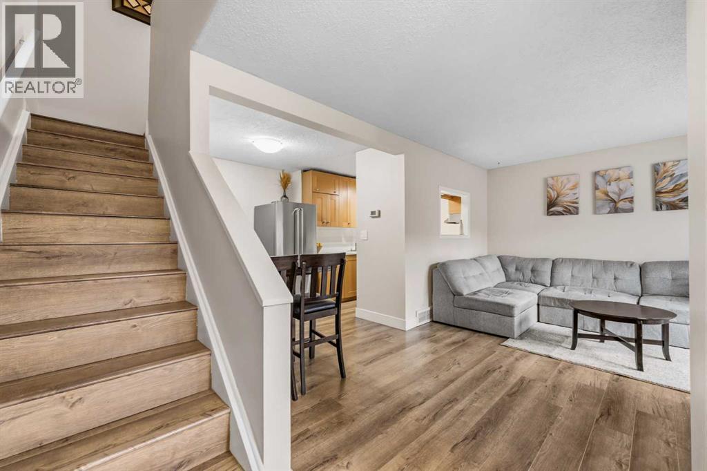 9, 251 90 Avenue SE, Calgary, Alberta  T5J 1R3 - Photo 7 - A2353924