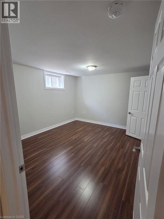 1326 Rosemary Crescent Unit# Lower, Burlington, Ontario  L7P 2P4 - Photo 7 - 40871908