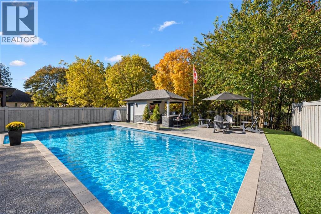 66 Waverley Drive, Guelph, Ontario  N1E 6C8 - Photo 2 - 40873436