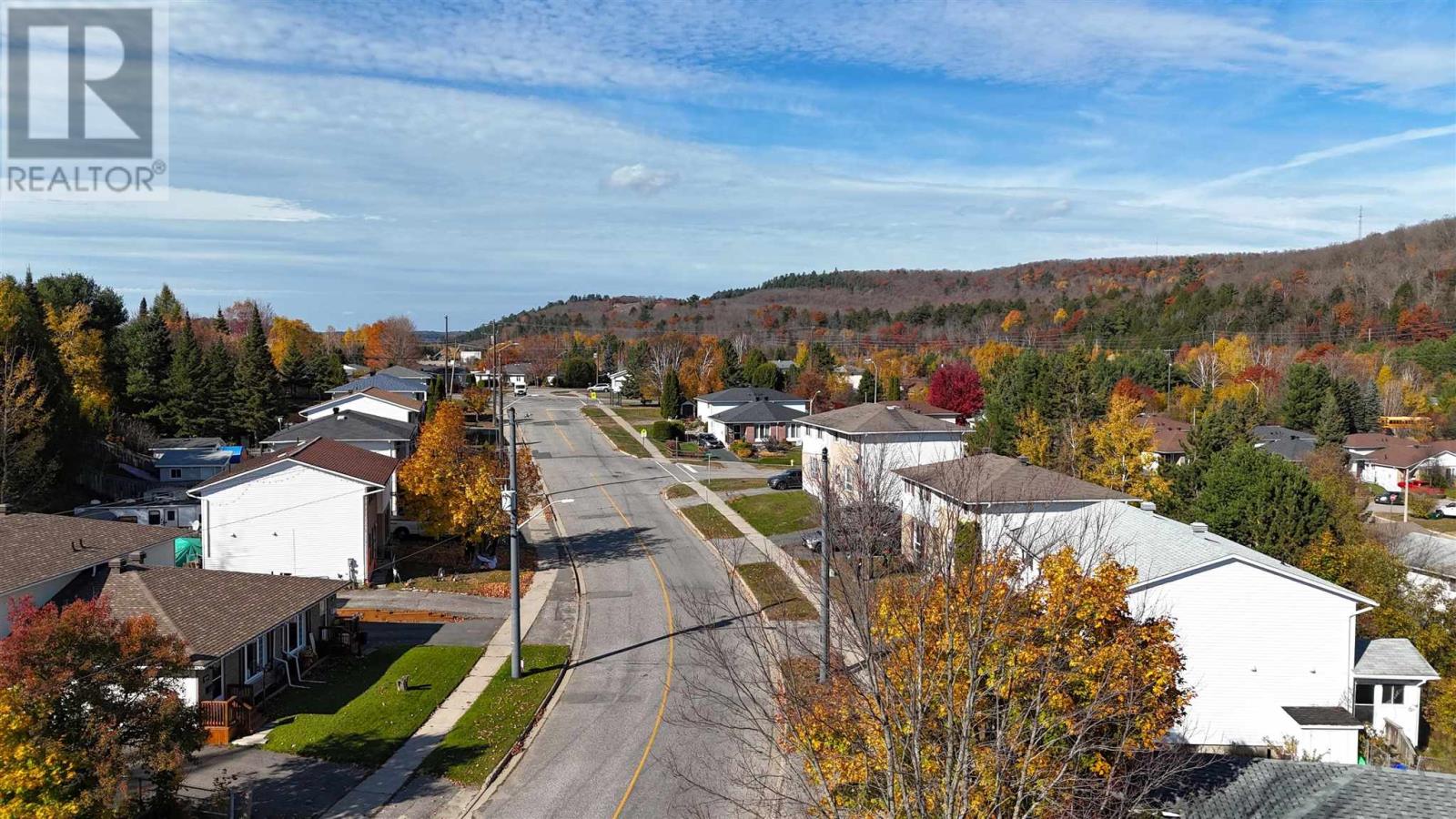 27 Hergott Ave, Elliot Lake, Ontario  P5A 3B1 - Photo 12 - SM262968