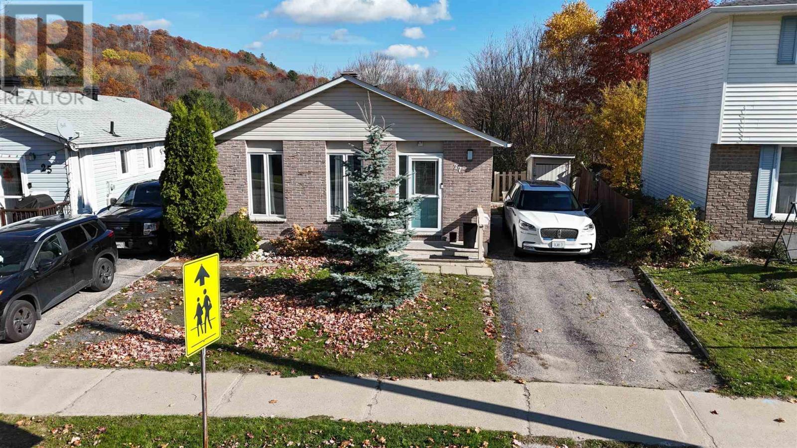 27 Hergott Ave, Elliot Lake, Ontario  P5A 3B1 - Photo 36 - SM262968