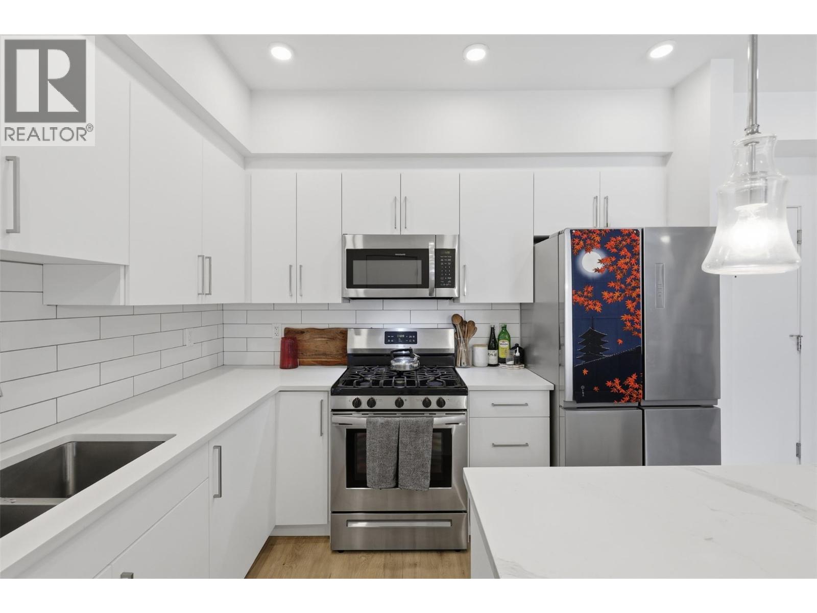 2046 Robson Place Unit# 405, Kamloops, British Columbia  V2E 0A5 - Photo 7 - 10404447