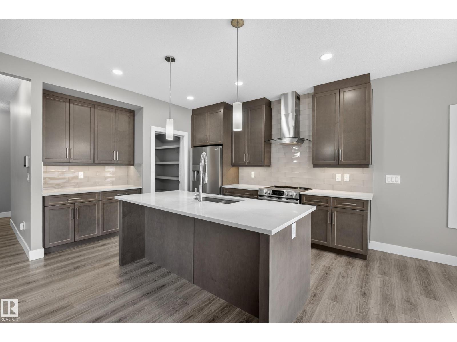 9416 206 St Nw, Edmonton, Alberta  T5T 4P1 - Photo 11 - E4514091