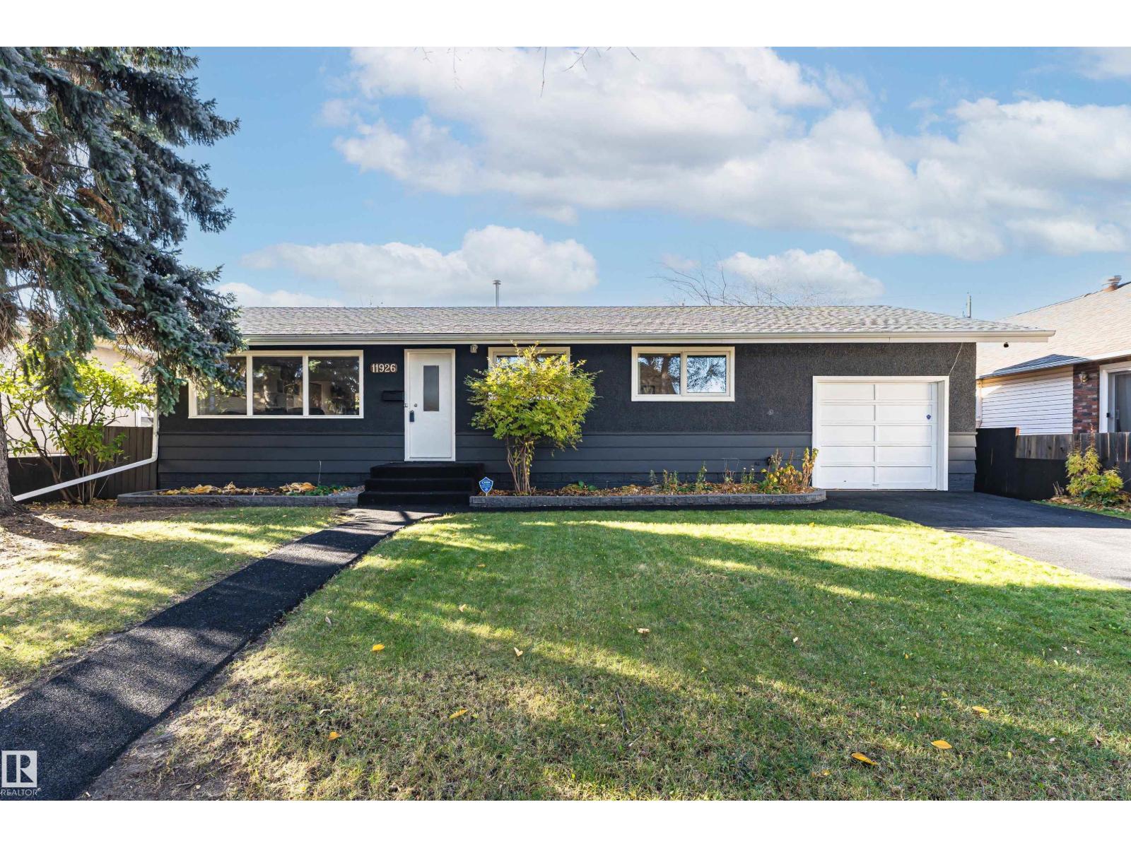 11926 55 ST NW, Edmonton, Alberta