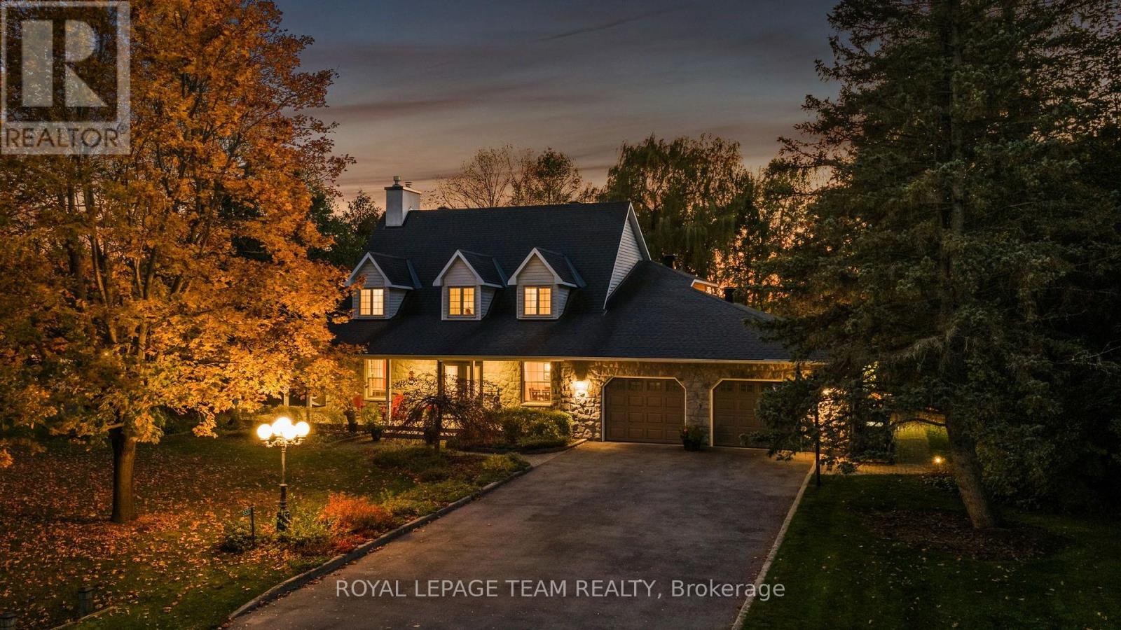 5532 WHITEWOOD AVENUE, Ottawa, Ontario