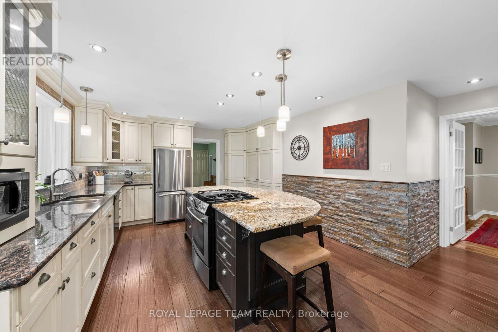5532 Whitewood Avenue, Ottawa, Ontario  K4M 1C7 - Photo 15 - X14112862