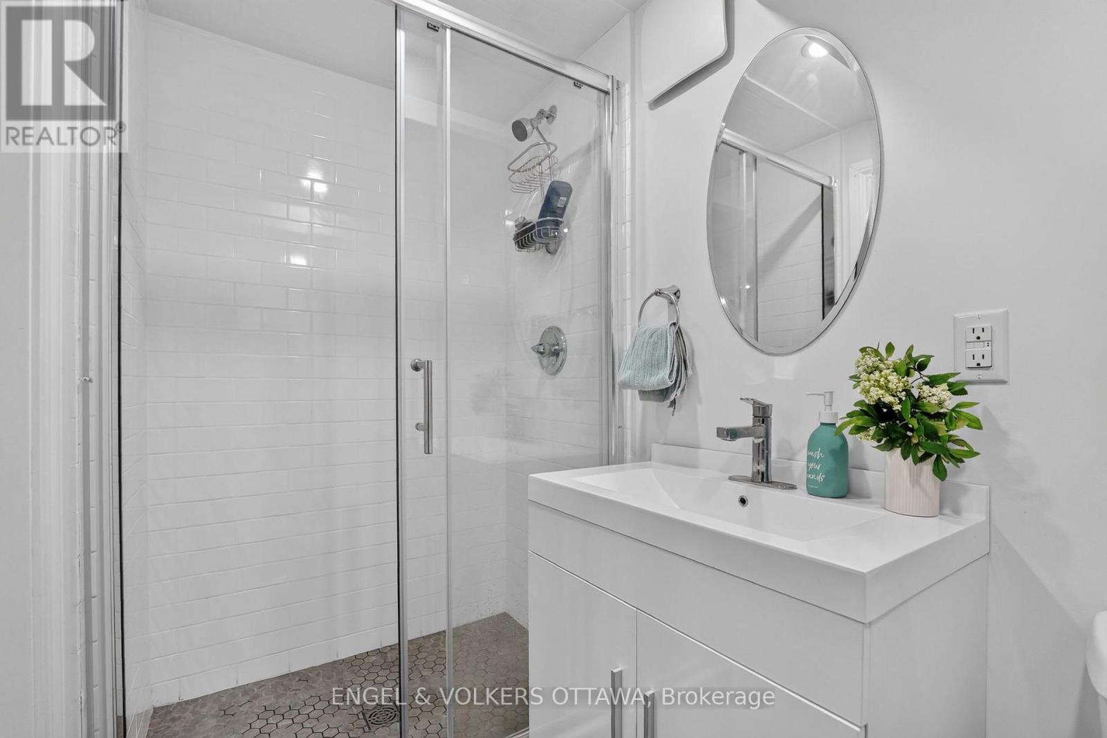 1330 Kilborn Avenue, Ottawa, Ontario  K1H 6L3 - Photo 36 - X14112888