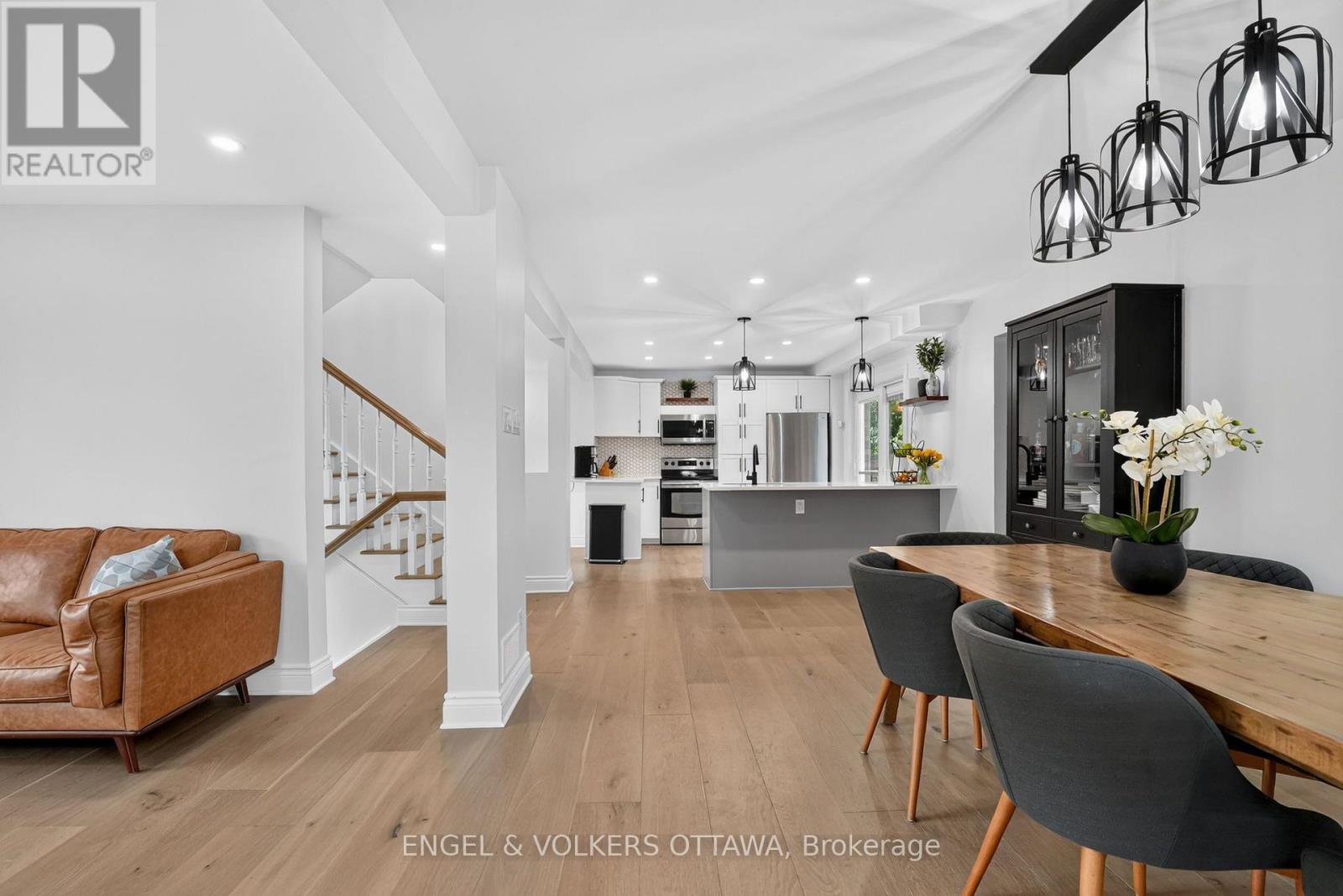 1330 Kilborn Avenue, Ottawa, Ontario  K1H 6L3 - Photo 4 - X14112888