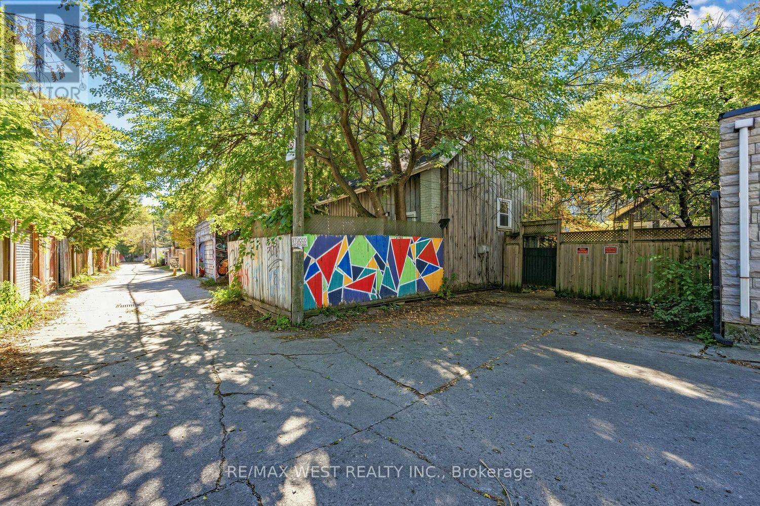 279 Brunswick Avenue, Toronto, Ontario  M5S 2M6 - Photo 10 - C14112804